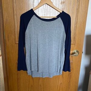 American Eagle Outfitters Gray and Navy Long Sleeve Tee - Soft and Sexy Style